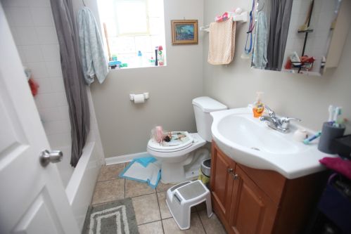 3939 Iowa St, Chicago IL 60651-3242 exterior