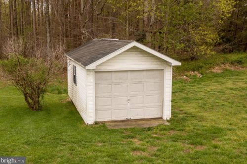 2345 Lowery Rd, Huntingtown MD 20639-9118 exterior