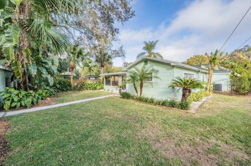 1219 Norfolk St, Tampa FL 33604-5031 exterior