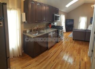 34 Jefferson St, Cambridge MA  02141-1028 exterior