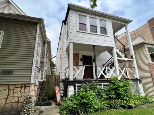 7948 Wood St, Chicago, IL 60620-4537