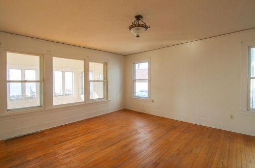 1024 Sherman Ave, Madison WI  53704-4233 exterior