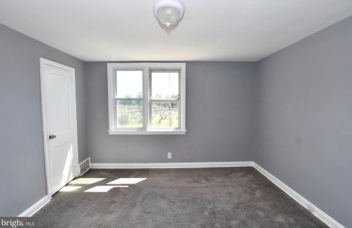 1152 Wycombe Ave, Darby PA 19023-1427 exterior