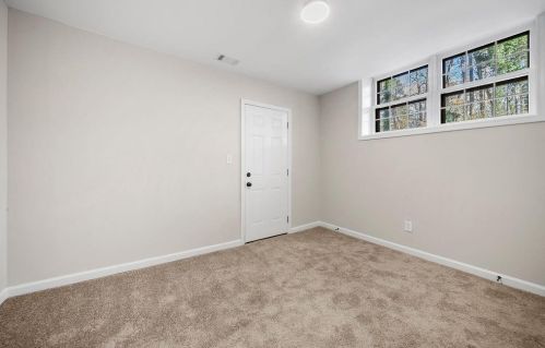 3740 High Pt Ln, Atlanta GA 30331-7906 exterior