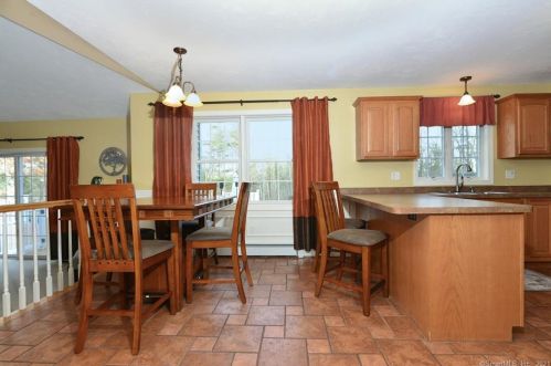 194 Roth Rd, Killingly CT 06241-1417 exterior