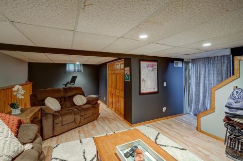 4251 Beverly Rd, Madison WI  53711-3751 exterior