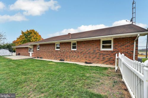 2345 Carlisle Pike, Hanover PA  17331-8777 exterior