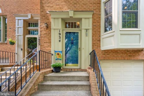1934 Westchester Dr, Silver Spring, MD 20902-3562