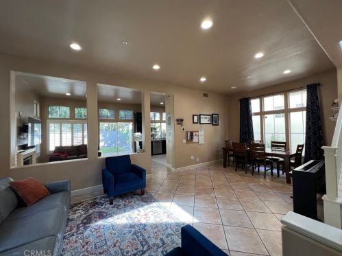 10864 Kimball Pl, Tustin CA  92782-1306 exterior