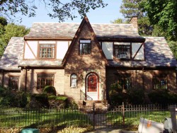 15 Stuart Rd, Newton, MA 02459-1210