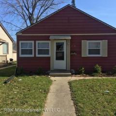 5344 Leon Ter, Milwaukee WI  53216-1352 exterior