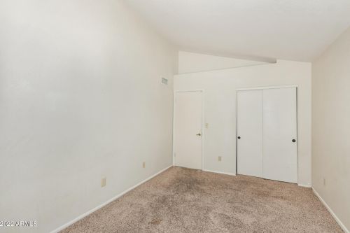 4042 Alta Mesa Ave, Phoenix AZ 85044-1734 exterior