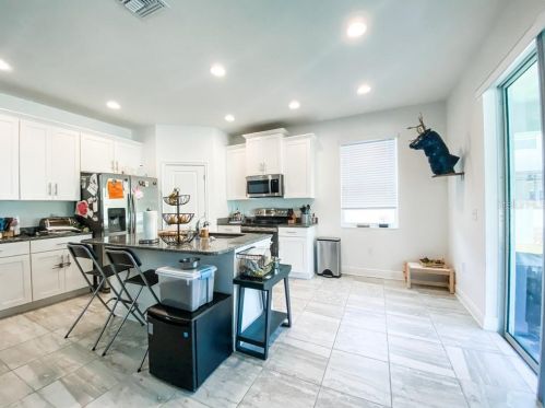 2902 Ola Ave, Tampa FL  33602-1319 exterior