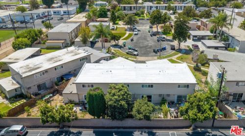 13628 Estero Cir, Tustin CA 92780-4556 exterior