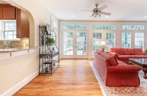 190 Bolling Rd, Atlanta GA 30305-3104 exterior