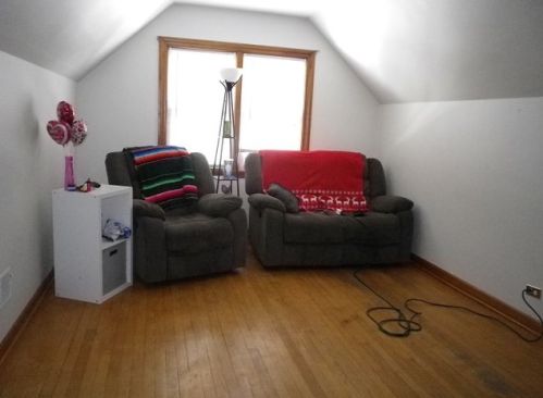 6055 Barry Ave, Chicago IL 60634-4966 exterior