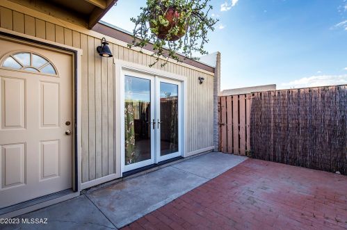 3214 Cherry Ave, Tucson AZ 85706-1406 exterior