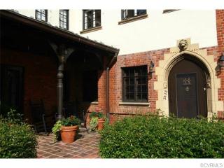 3428 Grove Ave, Richmond, VA 23221-2734