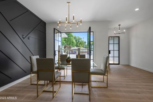 6841 12th Ave, Phoenix AZ  85013-1021 exterior