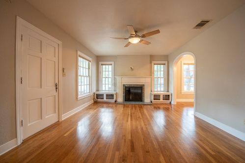 1012 44th St, Austin TX  78751-4420 exterior