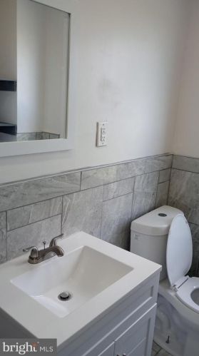 613 7 St, Chester PA 19013-6035 exterior