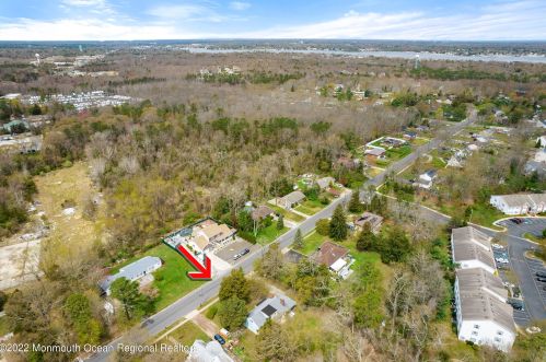 26 Scott Dr, Berkeley Township NJ 08721-1225 exterior