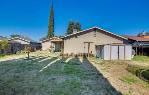 654 Birchwood Way, Turlock CA 95380-5952 exterior