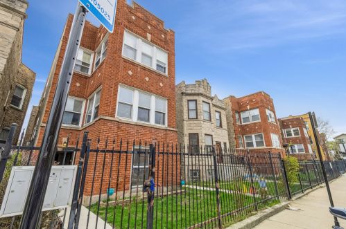 3227 Thomas St, Chicago, IL 60651-4144