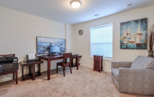 7360 Glisten Ave, Atlanta GA 30328-2876 exterior