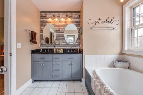 2 Asa Dr, Concord NH  03304-4012 exterior