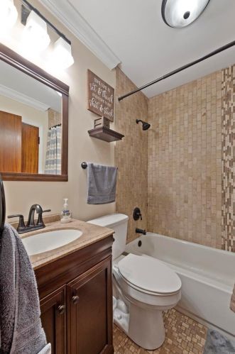 2115 Kaske Dr, Saint Louis MO 63125-2763 exterior