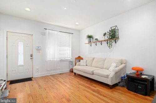 1822 Earp St, Philadelphia PA  19146-4608 exterior