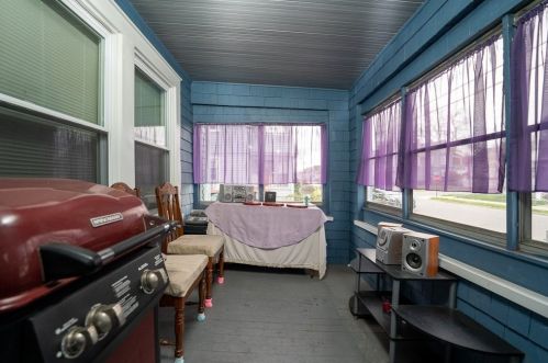 64 Groveland St, Springfield MA  01108-2933 exterior