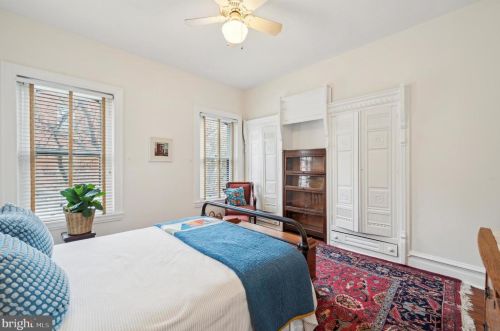 852 24 St, Philadelphia PA 19130-1913 exterior