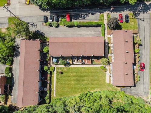 505 Highland Pines Ct, Pittsburgh, PA 15237-2018