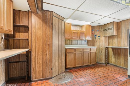 3042 77 Ave, Chicago IL 60707-3007 exterior