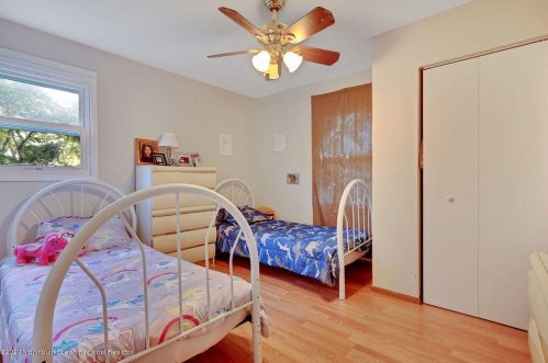 95 Hope Chapel Rd, Jackson Twp NJ 08527-5061 exterior