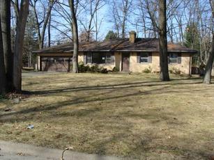 7624 Julie Dr, Kalamazoo, MI 49024-4916