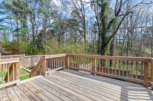 2930 Eleanor Ter, Atlanta GA  30318-6014 exterior