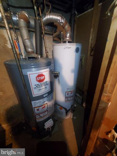 161 Godfrey Ave, Philadelphia PA 19126-3829 exterior