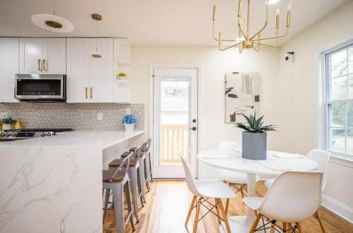 1430 Centra Villa Dr, Atlanta GA  30311-3426 exterior