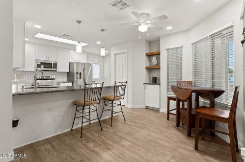 2519 Bluefield Ave, Phoenix AZ  85032-8004 exterior