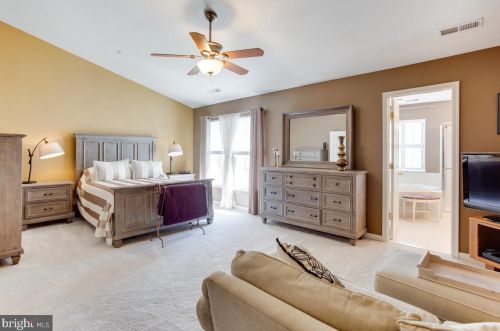 3512 Dental Ct, Edgewater MD 21037-2684 exterior