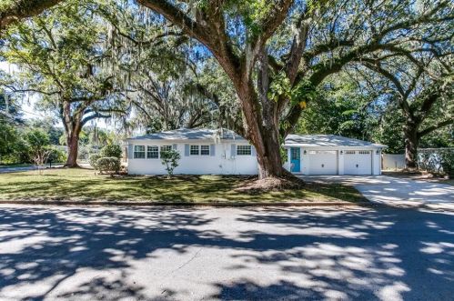 2115 Forest Cir, Orlando, FL 32803-6251