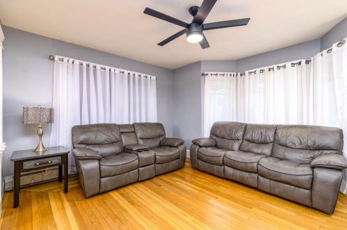 146 Dover St, Providence RI  02908-3932 exterior