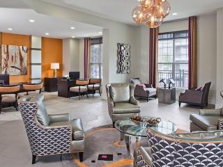 8024 Whitehall Executive Center Dr, Charlotte NC  28273-7839 exterior