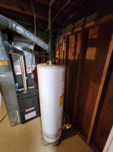 10405 Hobkirk Dr, Saint Louis MO 63137-3748 exterior