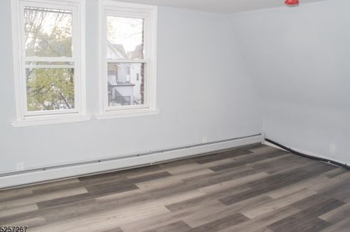 90 Watson Ave, Town Center NJ 07052-6026 exterior