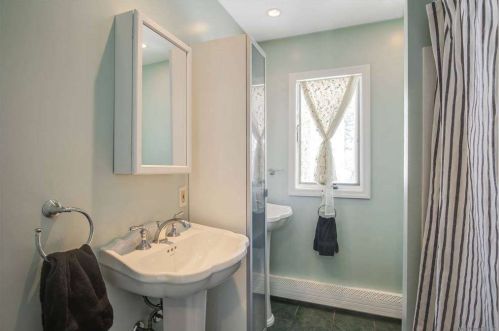 1 Millet St, Huntington Station NY 11746-8021 exterior