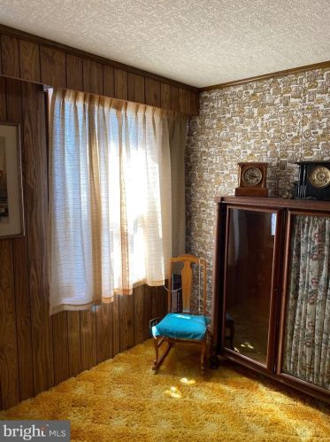 209 Highland Ave, Darby PA 19023-2006 exterior